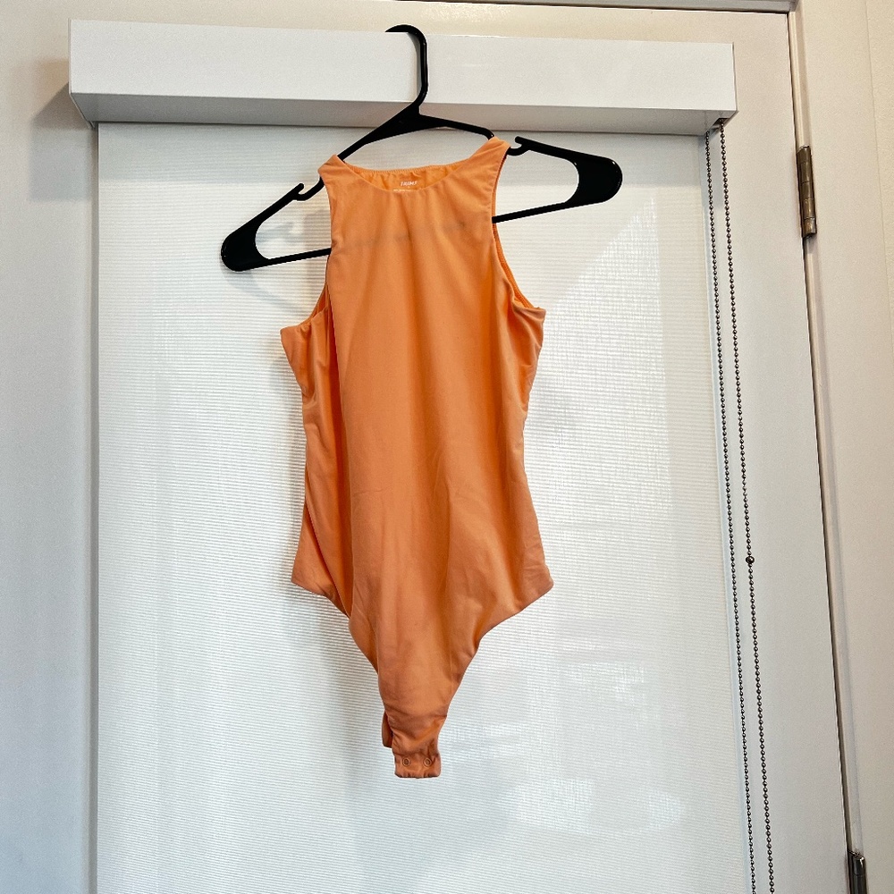 SKIMS Fits Everybody high neck bodysuit- peach size small